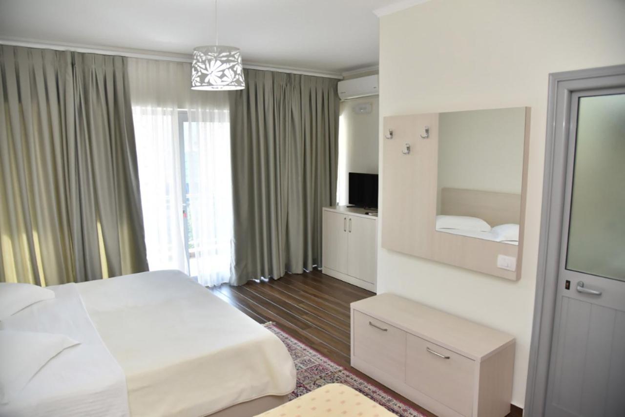 Hotel Imperiale Durrës Eksteriør bilde